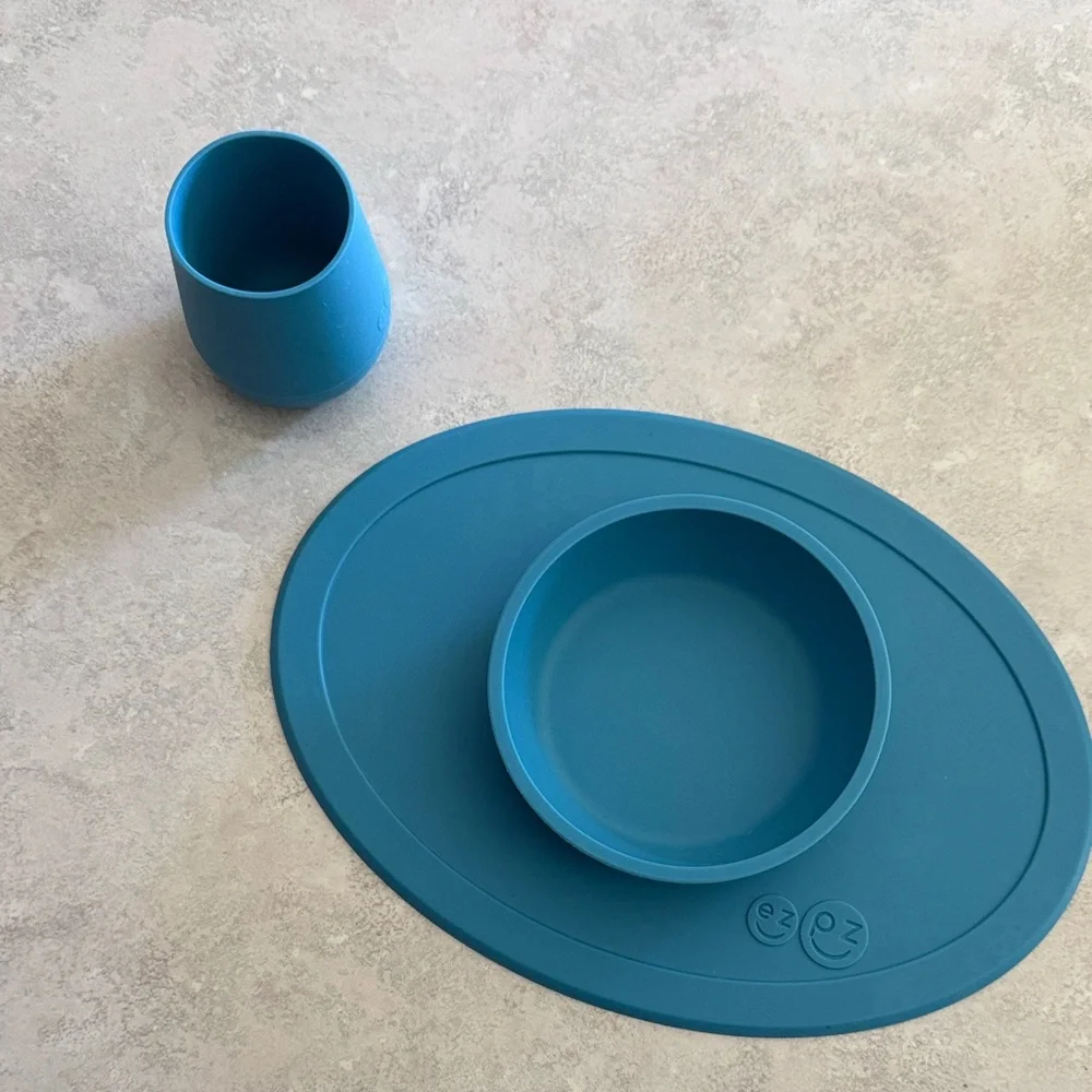 Toddler plate and cup - Picture 1 of 4